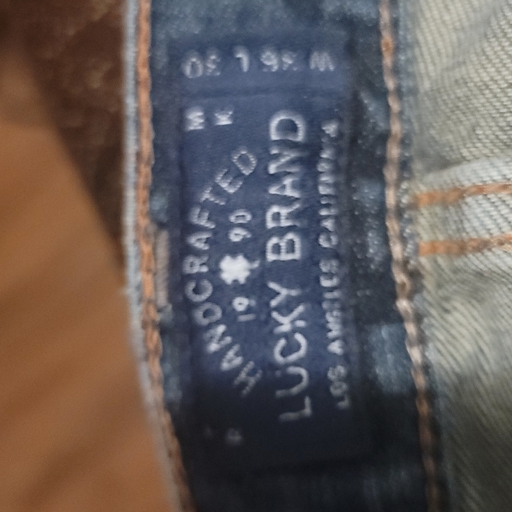 Lucky Brand jeans 36inW 30inL